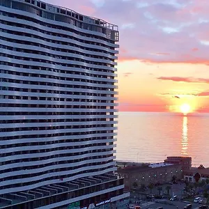 https://soho-beach-apartment.batumihotels.net